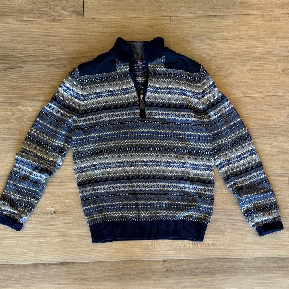 Vineyard Vines Blue and Gray Patterned Sweater